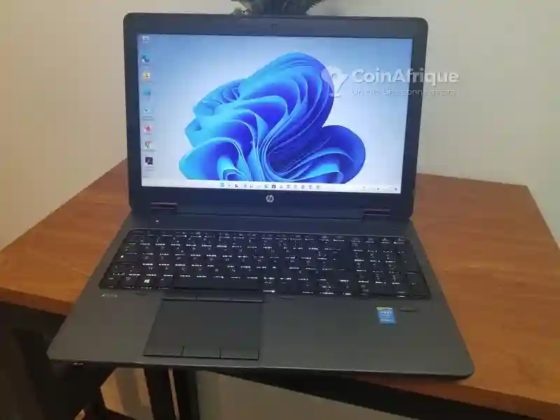 HP Zbook i7 Avec 16go ssd 512 go Nvidia 2go - Vue 3