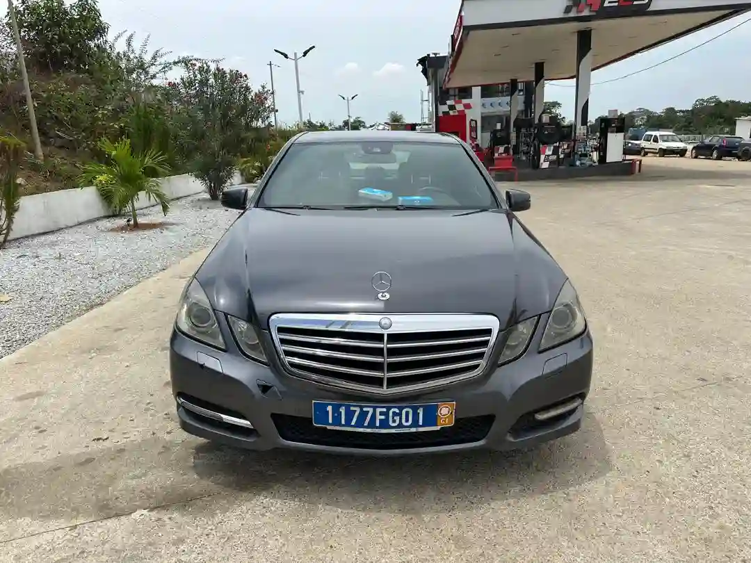 Mercedes E500 en vente  - Vue 4