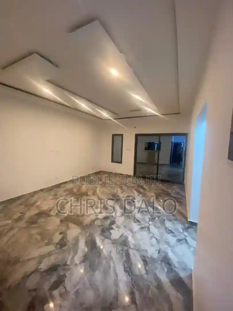 2chbre Appartement Dans Dalo Davy Cocody à Louer - Vue 5