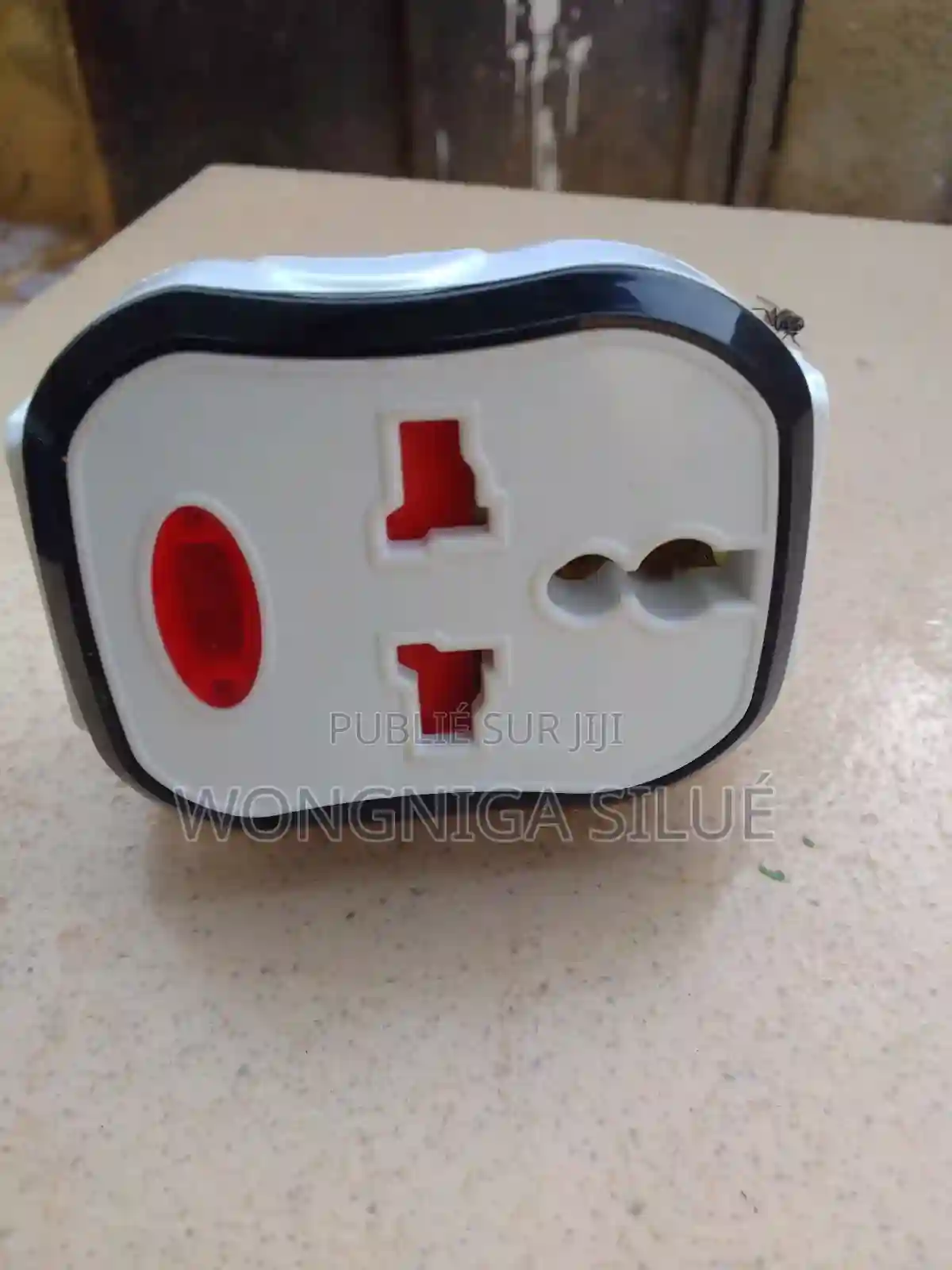 Prise Adaptateur - Vue 1