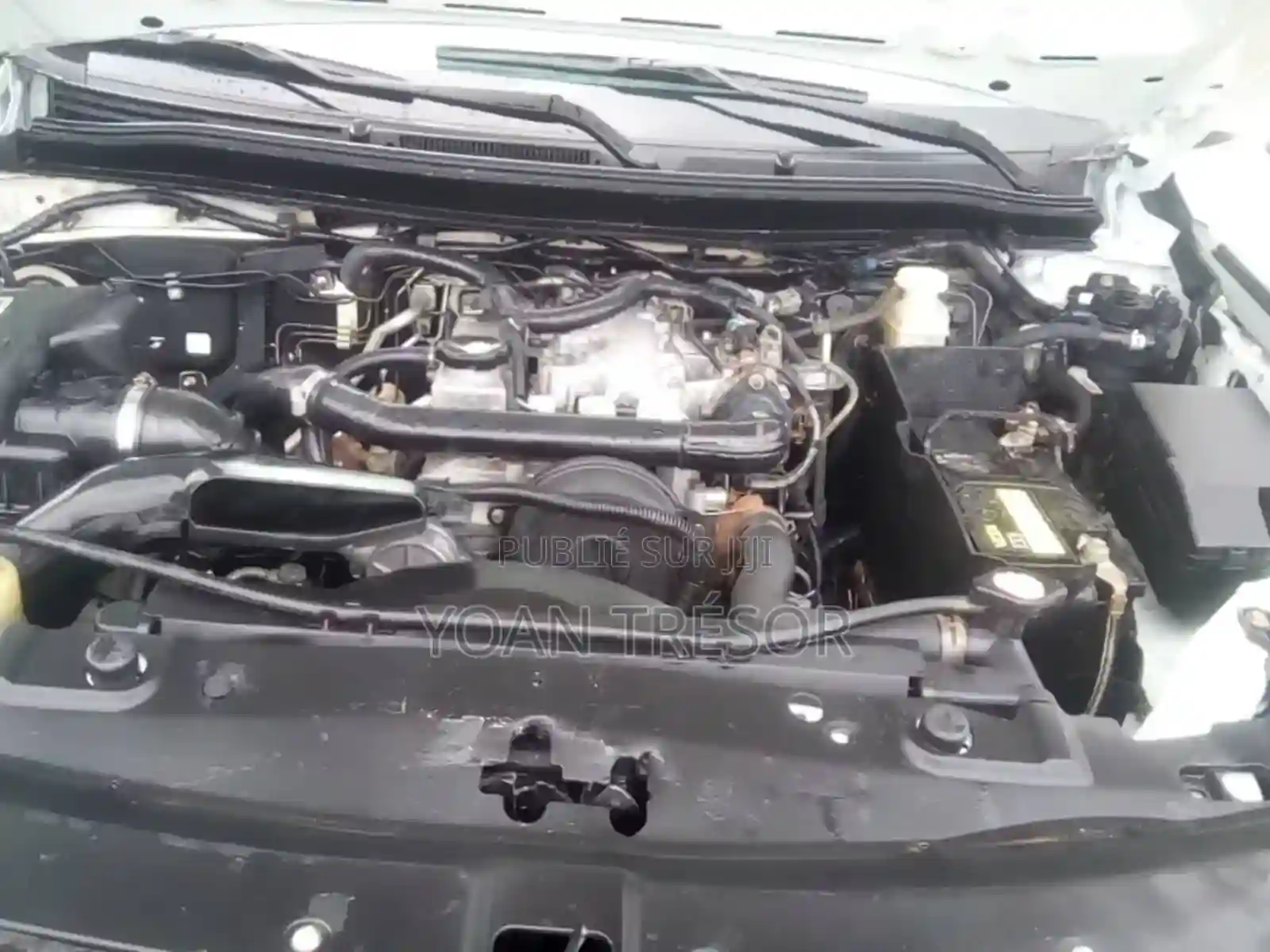 Mitsubishi L200 2023 Blanc - Vue 6