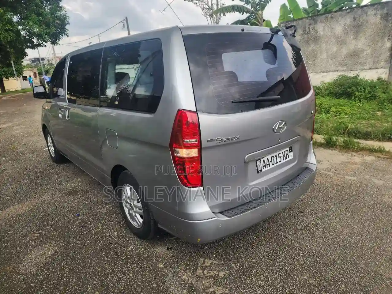 Hyundai Starex 2018 Gris - Vue 3