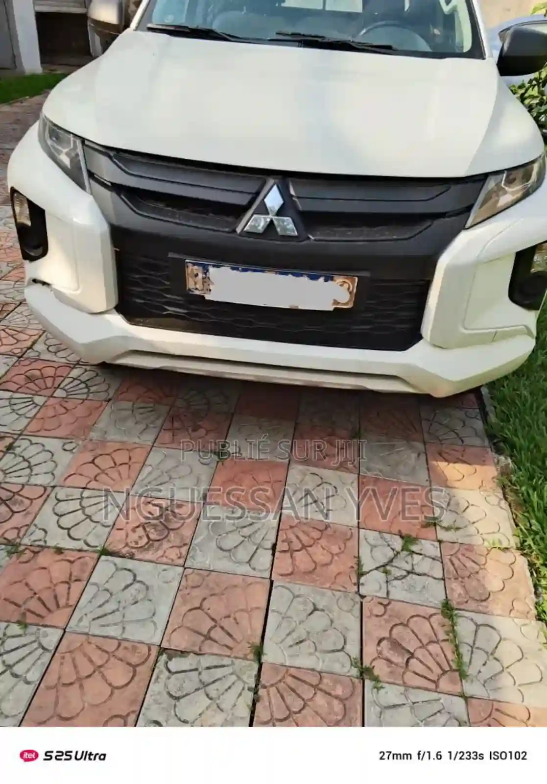 Mitsubishi L200 2020 Blanc - Vue 2