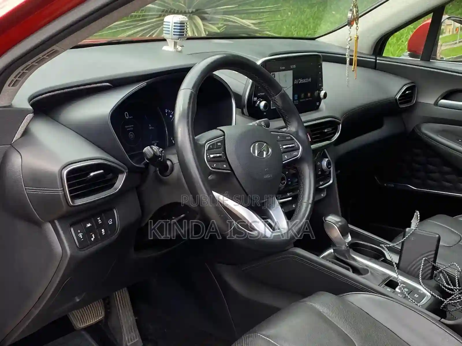 Hyundai Santa Fe 2020 Rouge - Vue 5