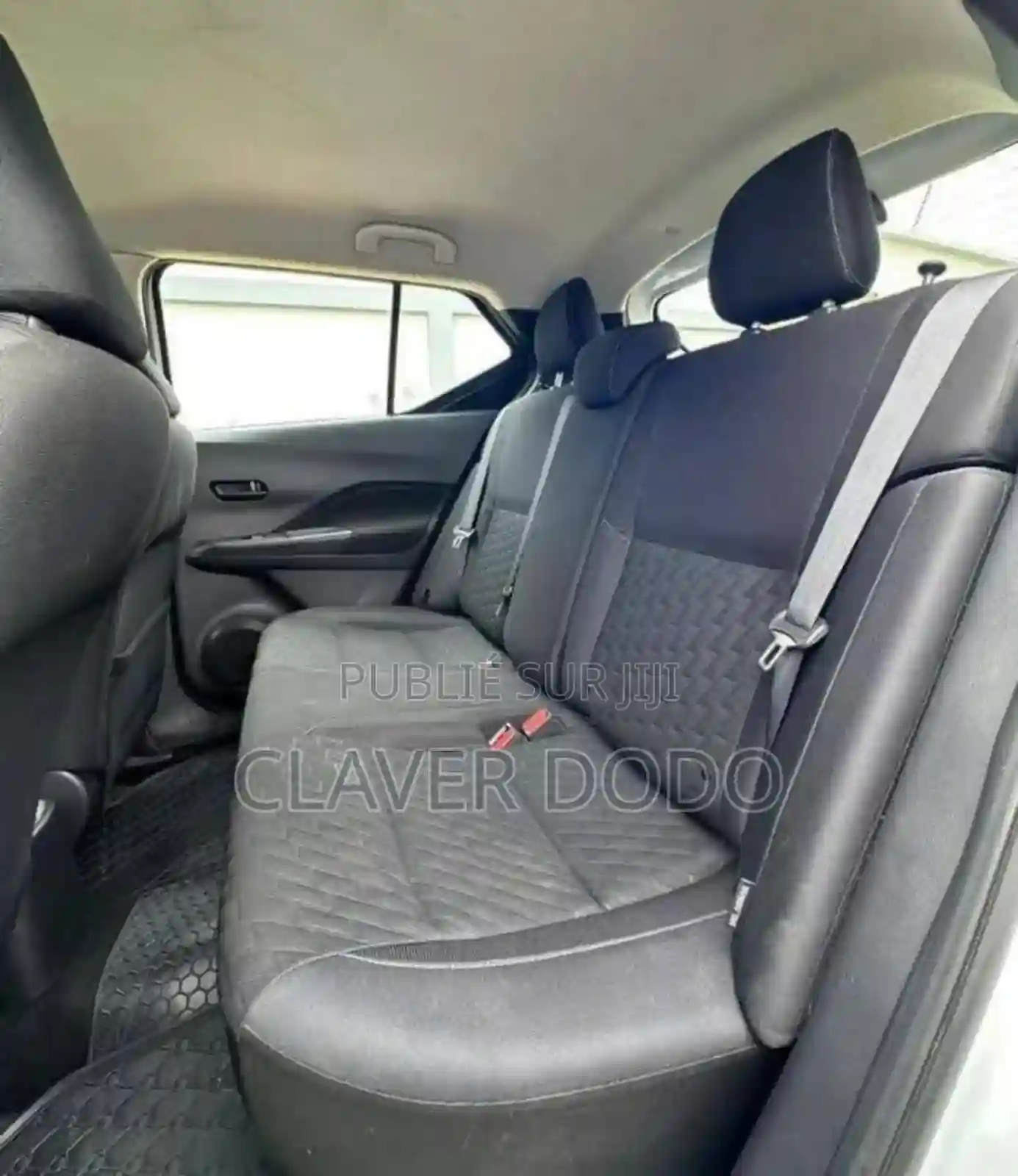 Nissan Kicks 2021 Blanc - Vue 1