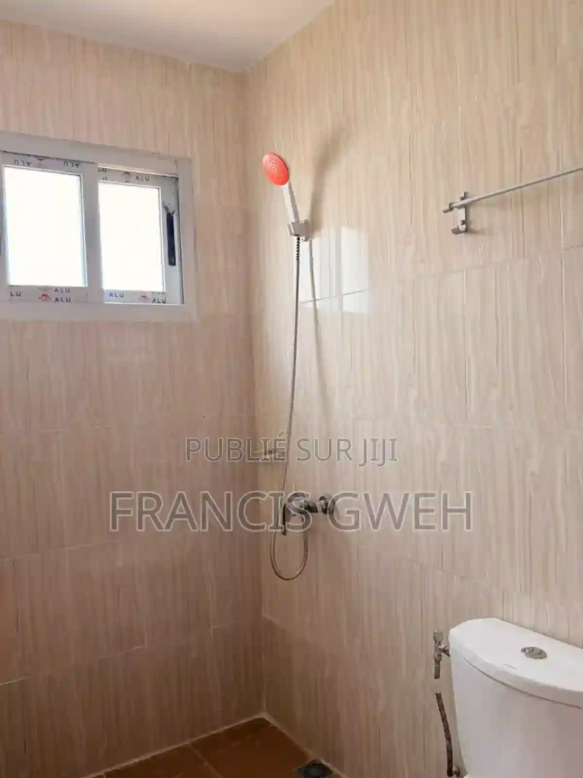2chbre Appartement Dans Francis Gweh Cocody à Louer - Vue 2