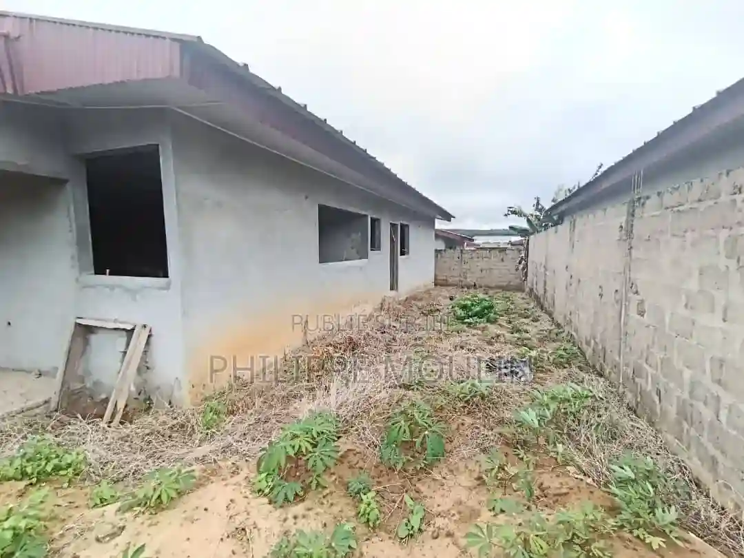 4chbre Villa Dans Elite Immobilier Aboisso à Vendre - Vue 3