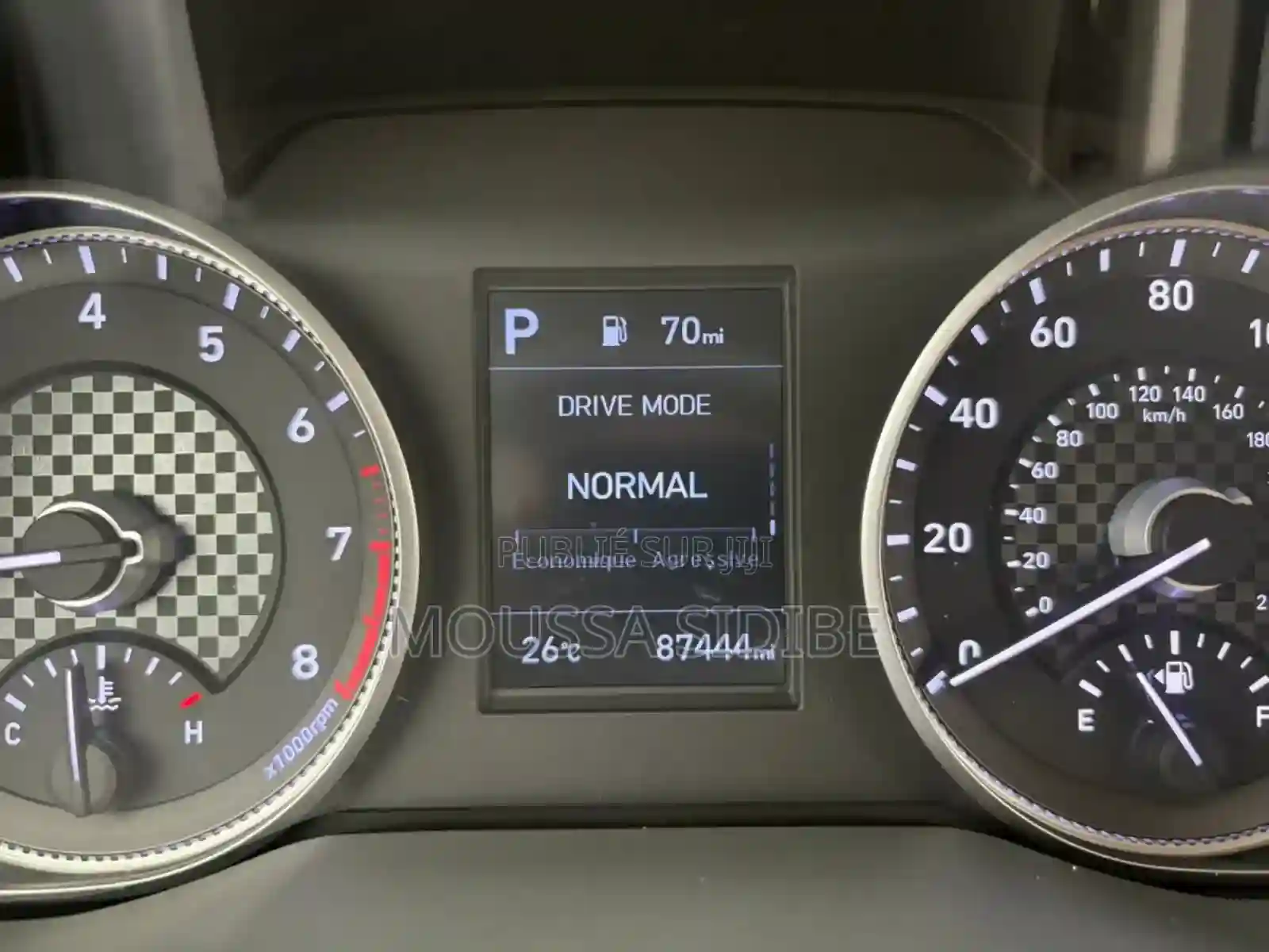 Hyundai Elantra 2020 Bleu - Vue 8