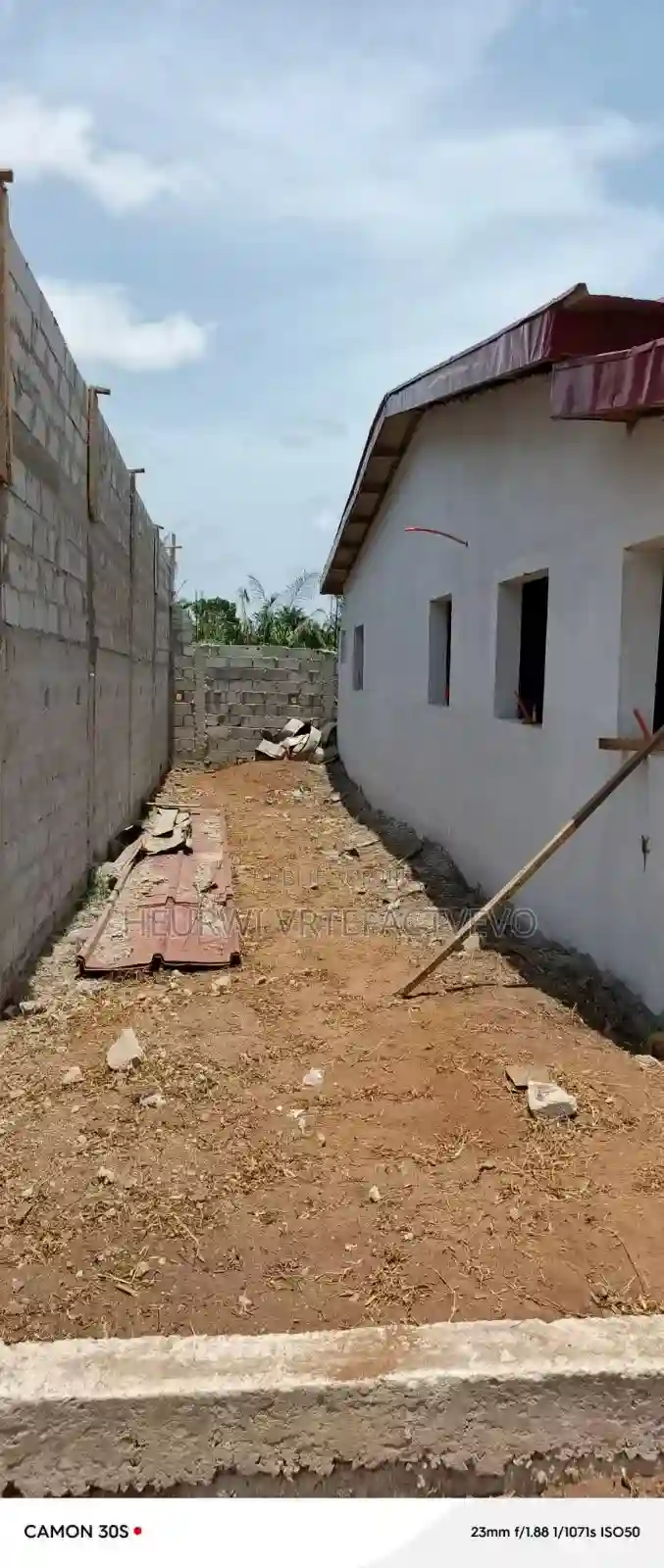 4chbre Villa Dans Yozalem Bingerville à Vendre - Vue 1