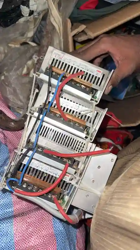 Alimentations Électriques à Découpage - Vue 1