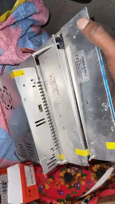 Alimentations Électriques à Découpage - Vue 2