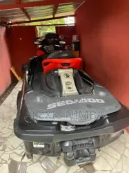 En Vente Jet Ski RXT Rs as 260 2011-2012 à Abidjan