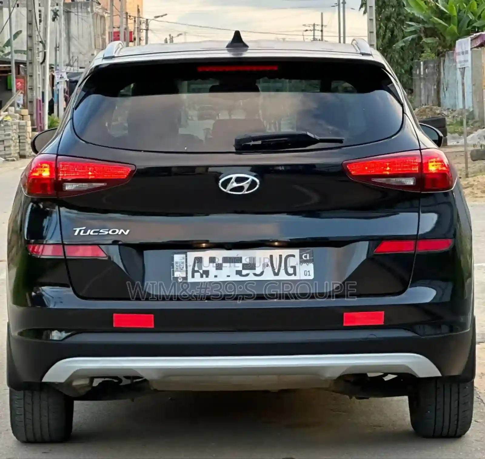 Hyundai Tucson 2020 Black - Vue 2