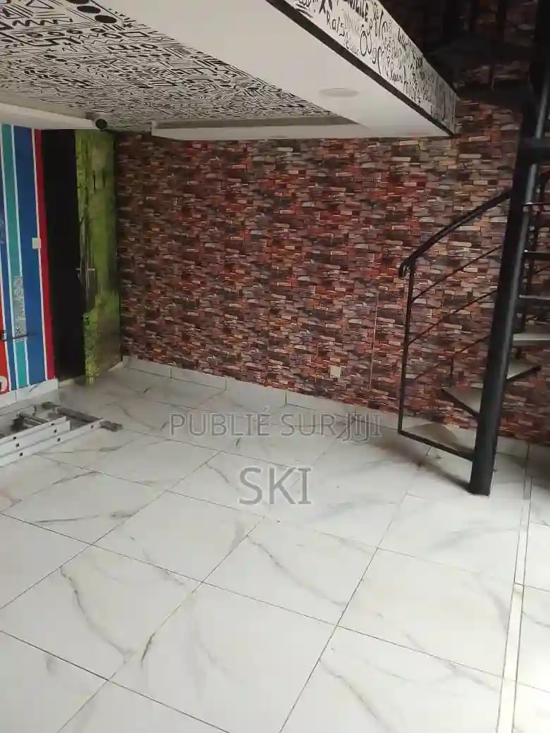 Magasin en Location - Vue 1