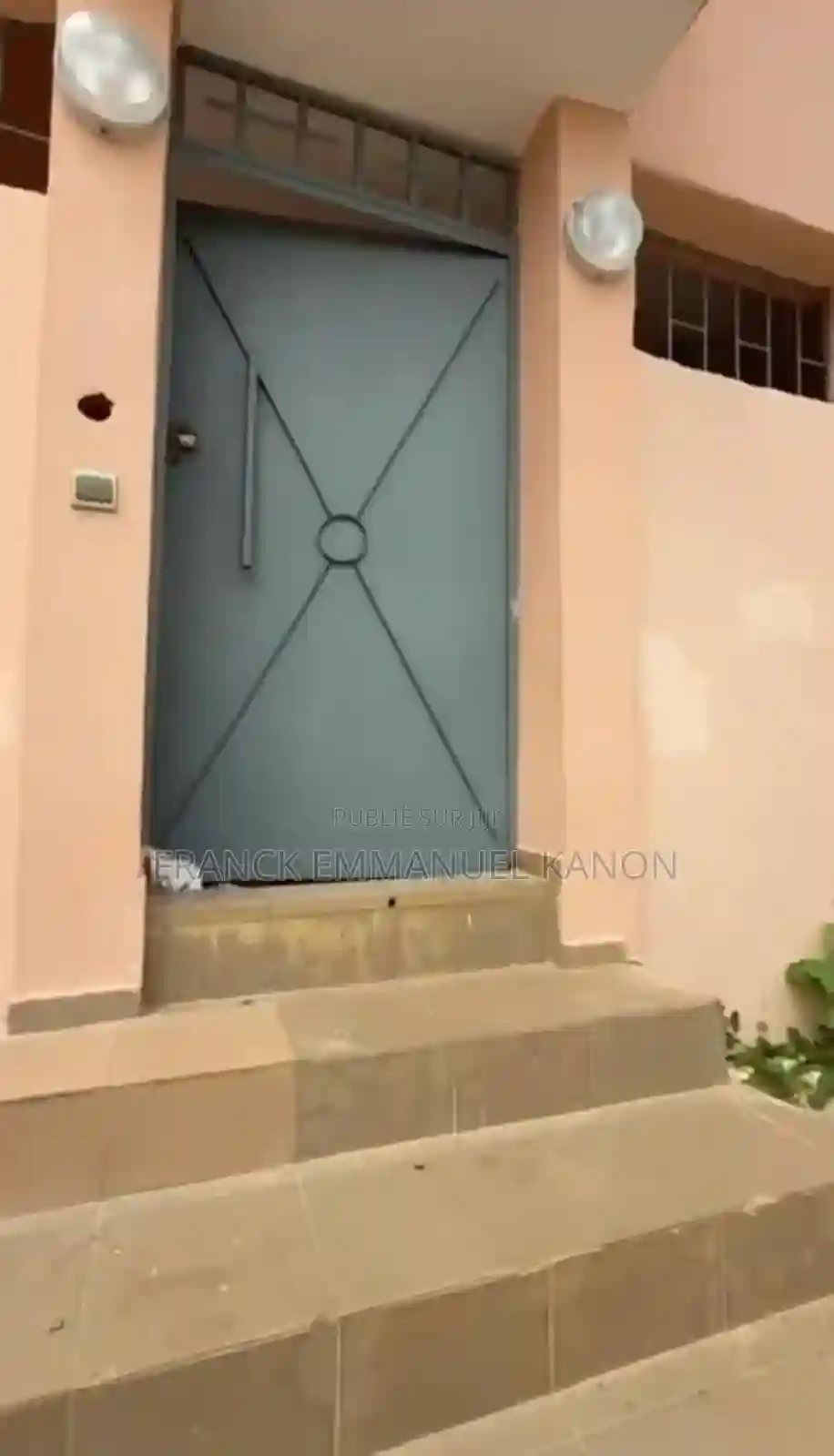 4chbre Villa Dans Villa Basse Bingerville à Vendre - Vue 4