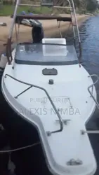 En Vente Bateau Jeanneau Cap Camarat 75 Br 200cv Mercury Abidjan à Abidjan