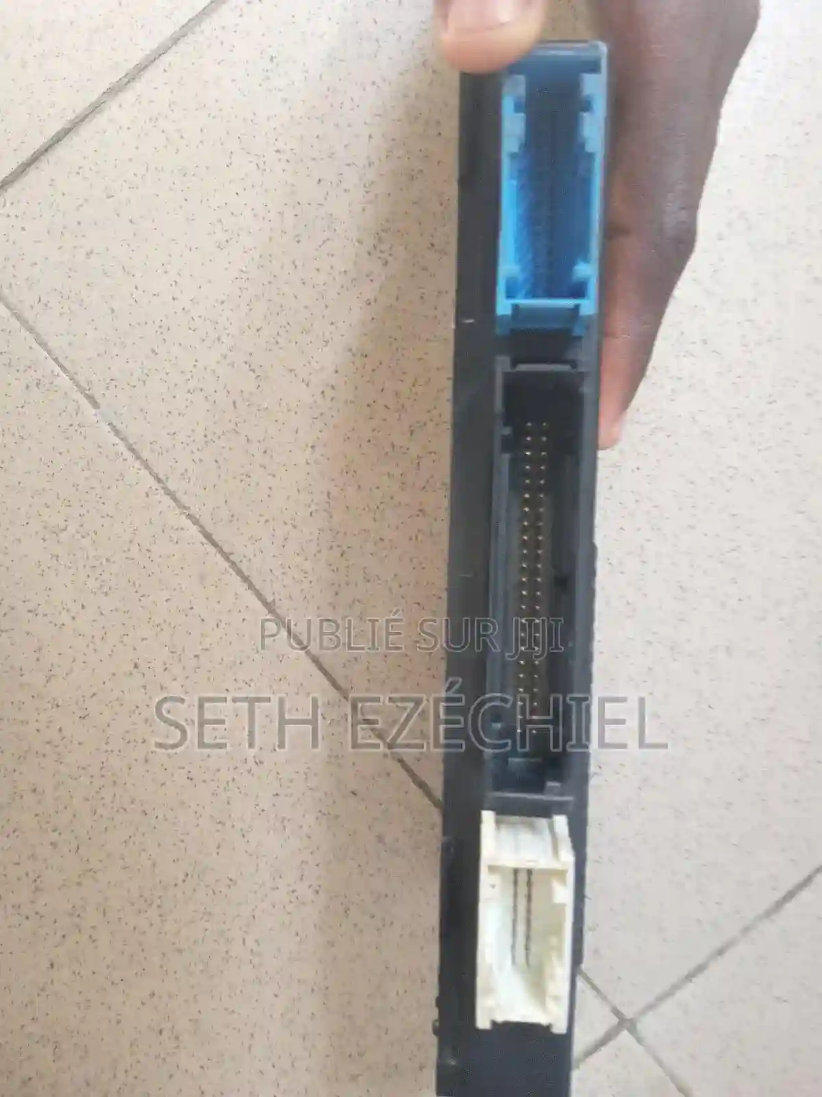 Module De Contrôle Électronique De BMW - Vue 1