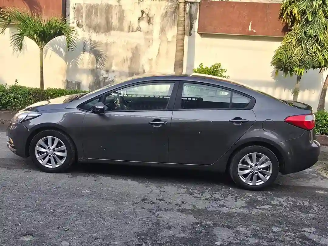 Kia Cerato 2021  - Vue 1