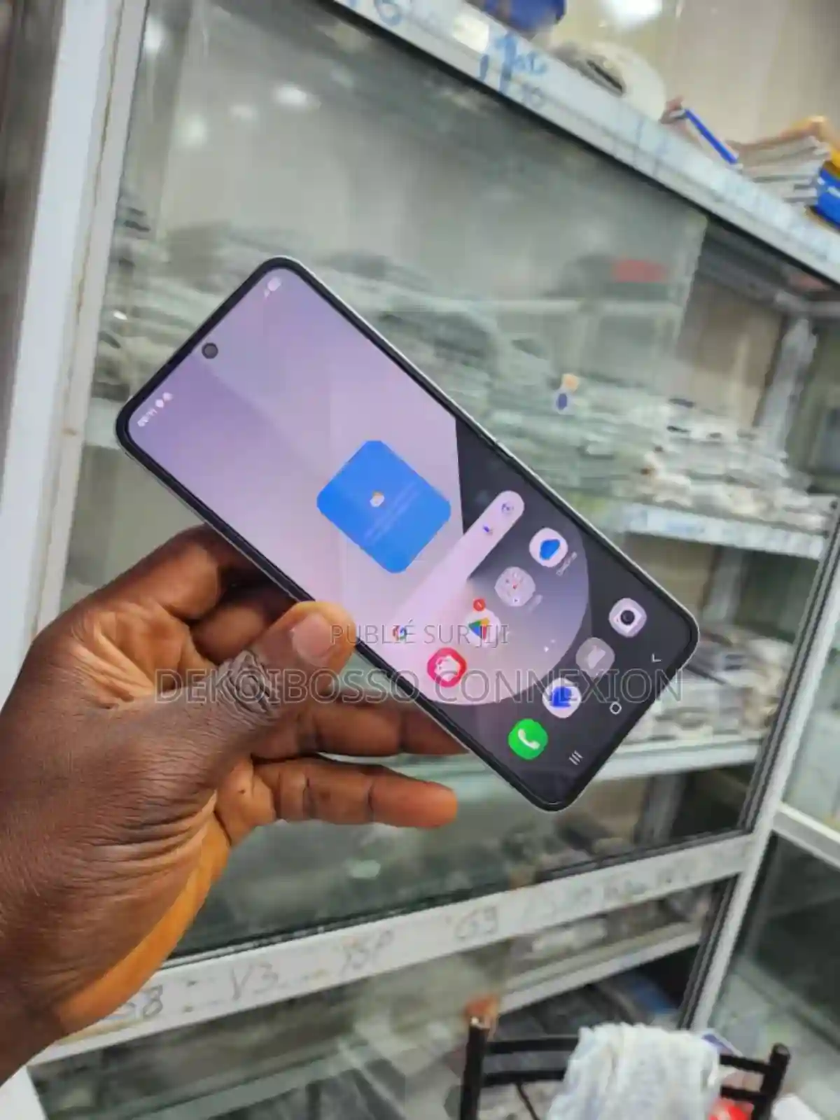 Samsung Galaxy Z Flip6 256 GB Gris - Vue 1