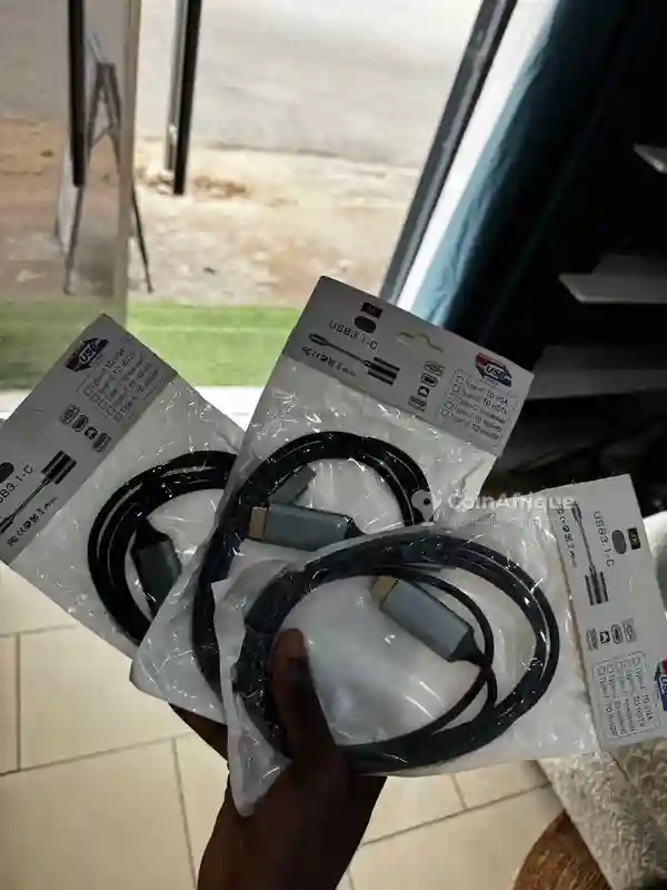 Câble Usb-c Vers Hdmi 4k – Qualité Premium - Vue 2