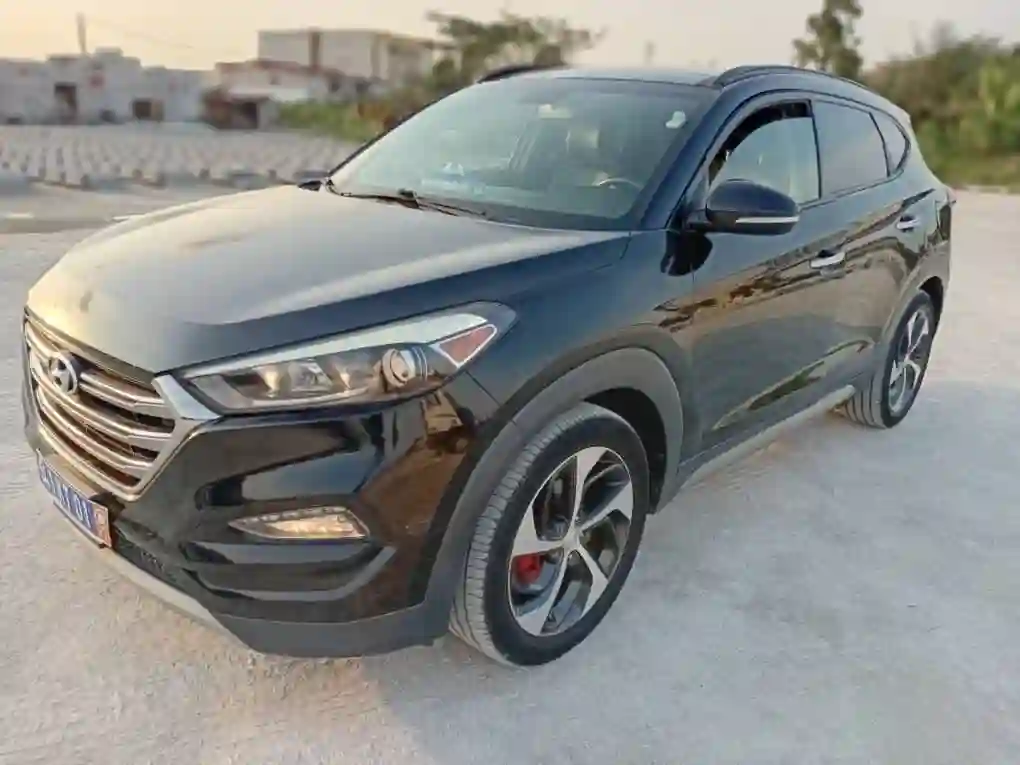 HYUNDAI TUCSON EN VENTE  - Vue 4