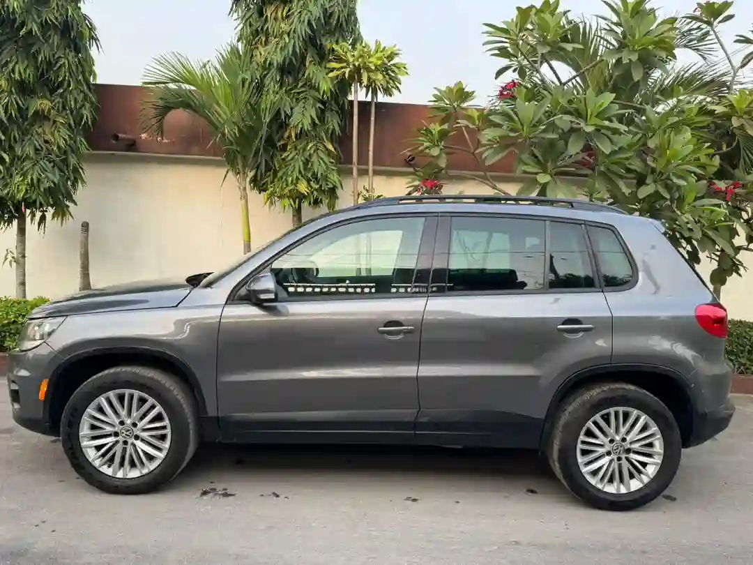 VOLKSWAGEN TIGUAN EN VENTE  - Vue 2