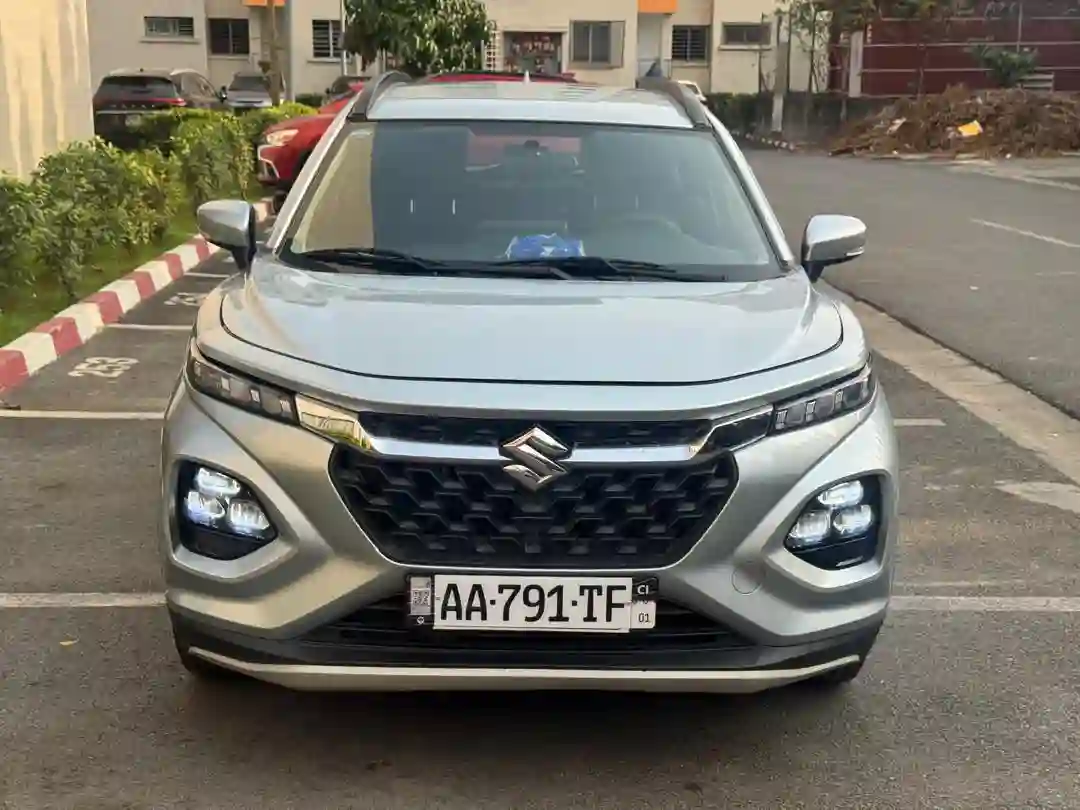 SUZUKI FRONX EN VENTE  - Vue 3