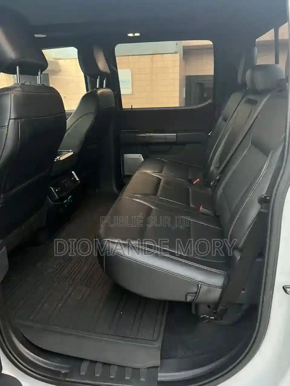 Ford F-150 Limited 2023 Gris - Vue 7