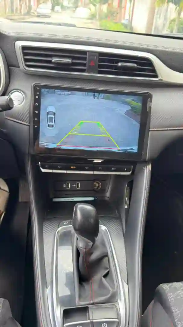 MG ZS EN VENTE  - Vue 3