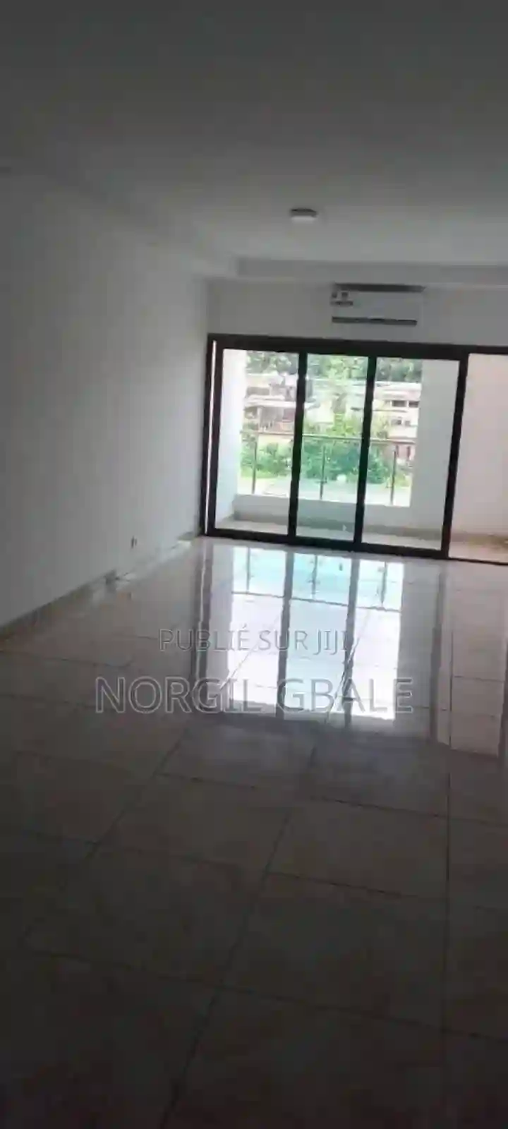 2chbre Appartement Dans Cocody à Vendre - Vue 4