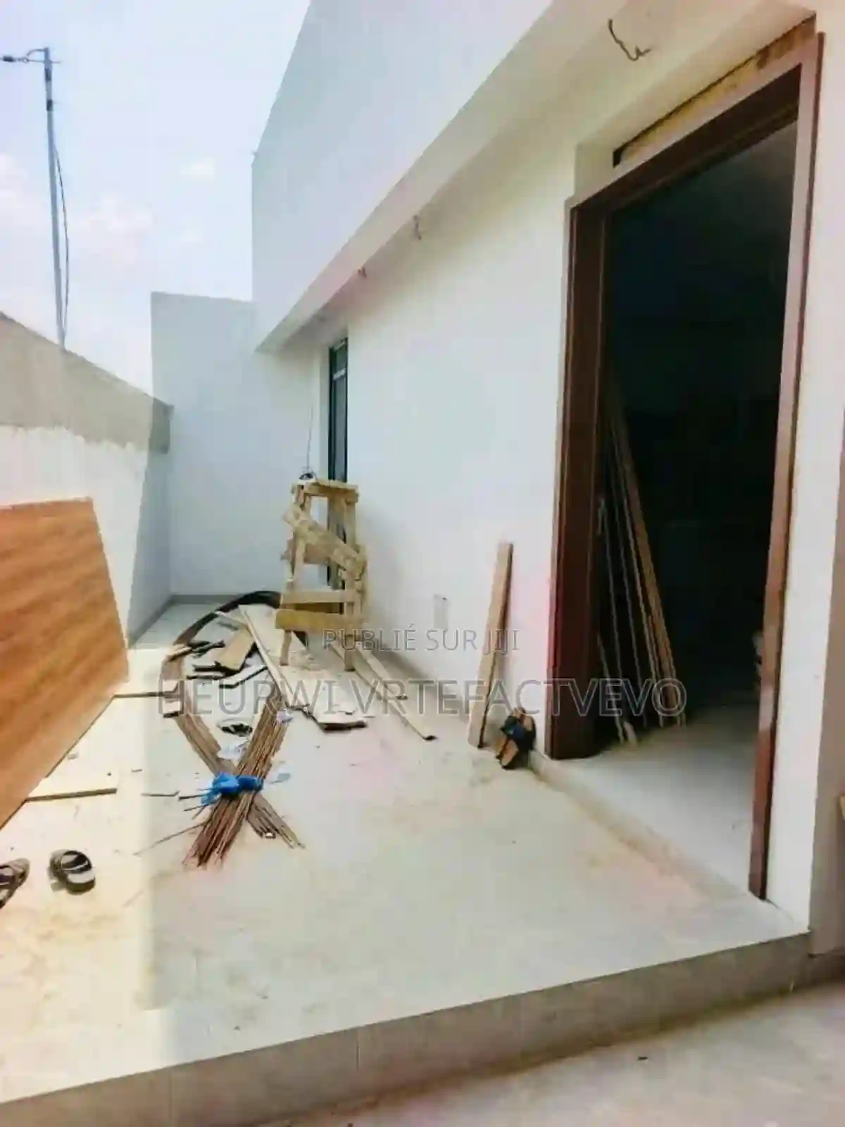 4chbre Villa Dans Bingerville à Vendre - Vue 11