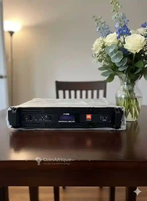 Amplificateur Professionnel JBL P-8300 TOP - Vue 1