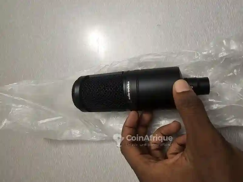 At2020 Beringher Umc22 Akg52 - Vue 2