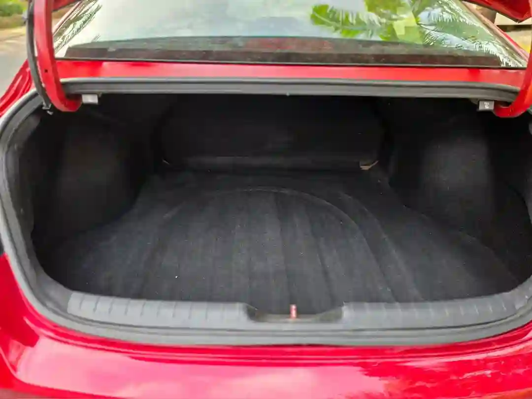 Hyundai Elantra en vente 