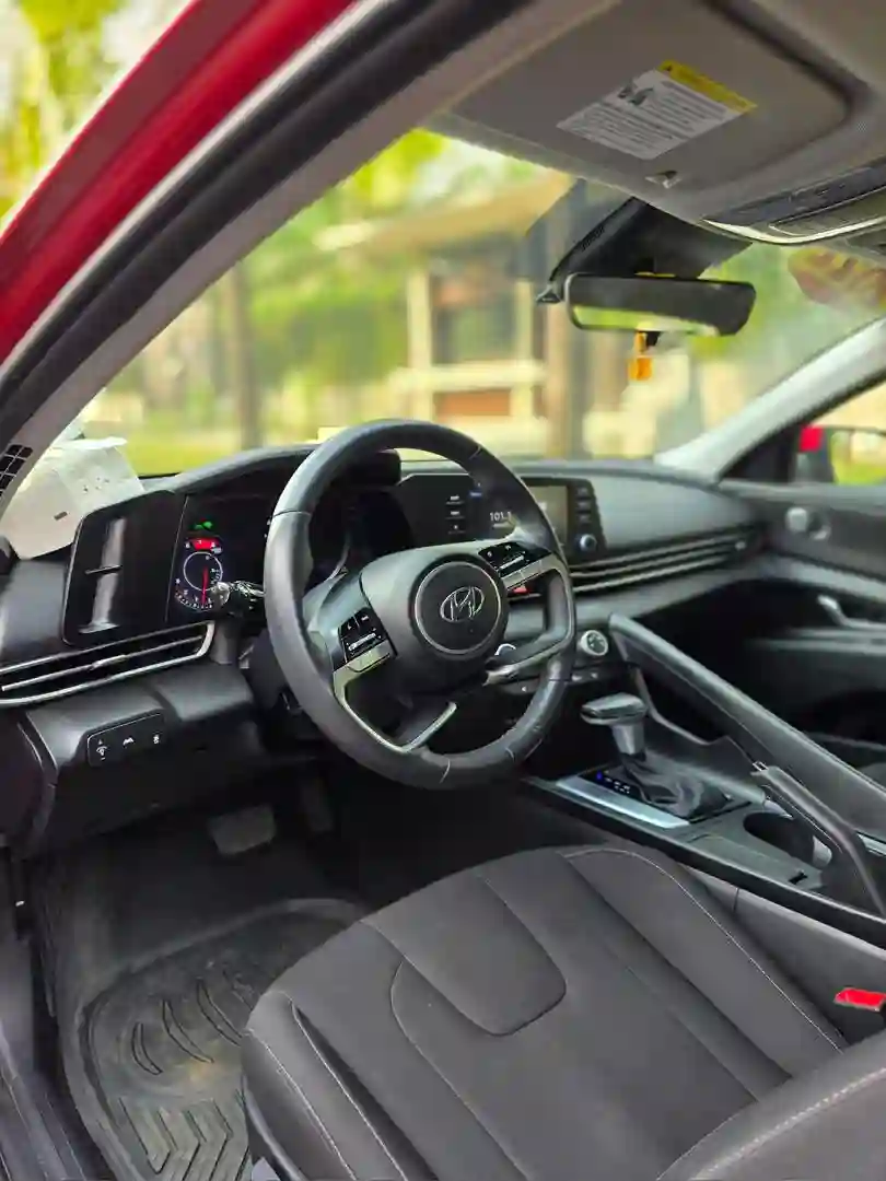 Hyundai Elantra en vente  - Vue 4