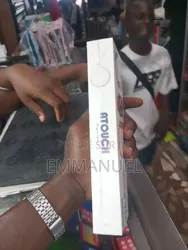 Neuf Atouch AT7 32 GB Jaune