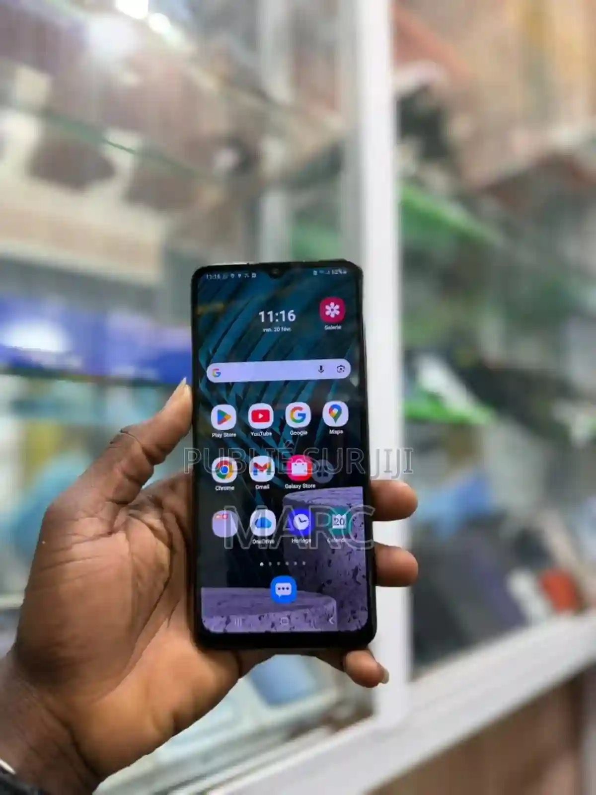 Nouveau Samsung Galaxy A12 64 GB Noir - Vue 1