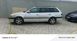 Toyota Avensis 20 D Verso 2002 Gris