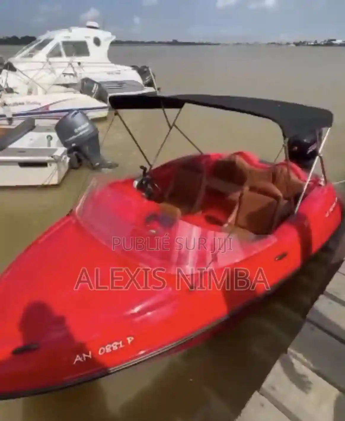 Bateau en Polyester Moteur Mercury 115cv - Vue 4