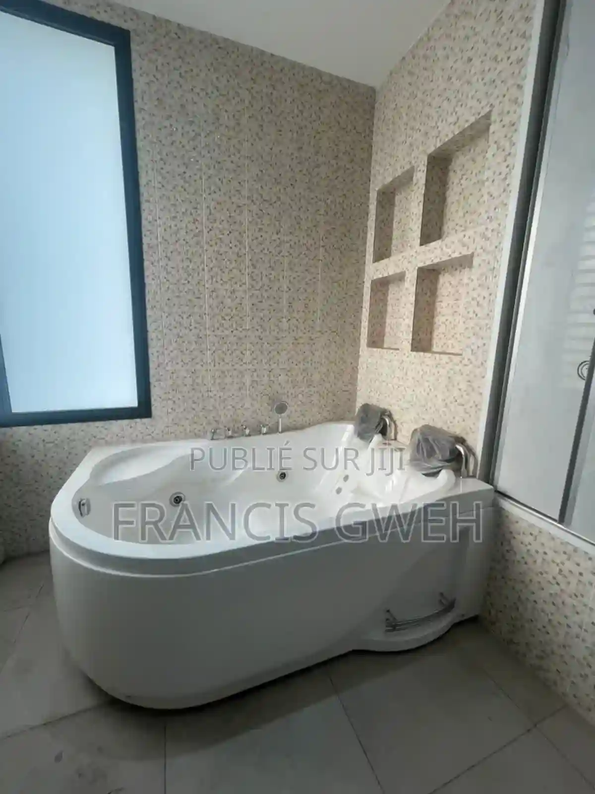 4chbre Duplex Dans Francis Gweh Cocody à Louer - Vue 13