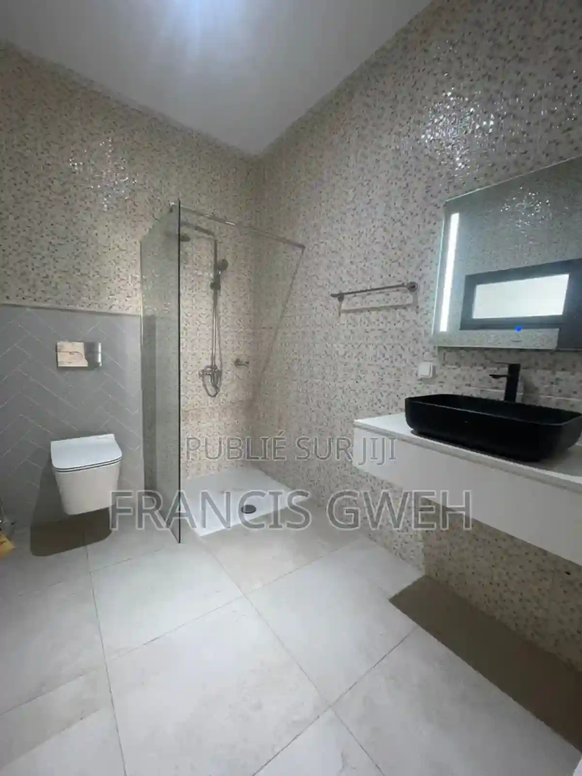 4chbre Duplex Dans Francis Gweh Cocody à Louer - Vue 4