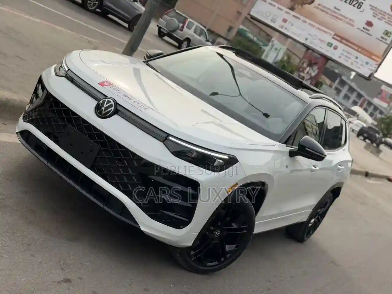 Volkswagen Tiguan 20T SEL Premium R-line 2021 Blanc - Vue 4