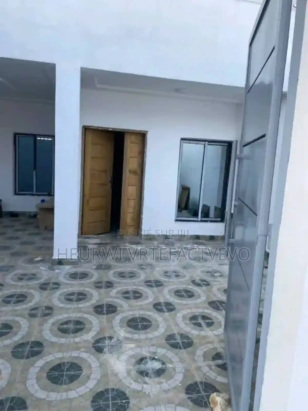 4chbre Duplex Dans Angré 10E Tranche Cocody à Vendre - Vue 2