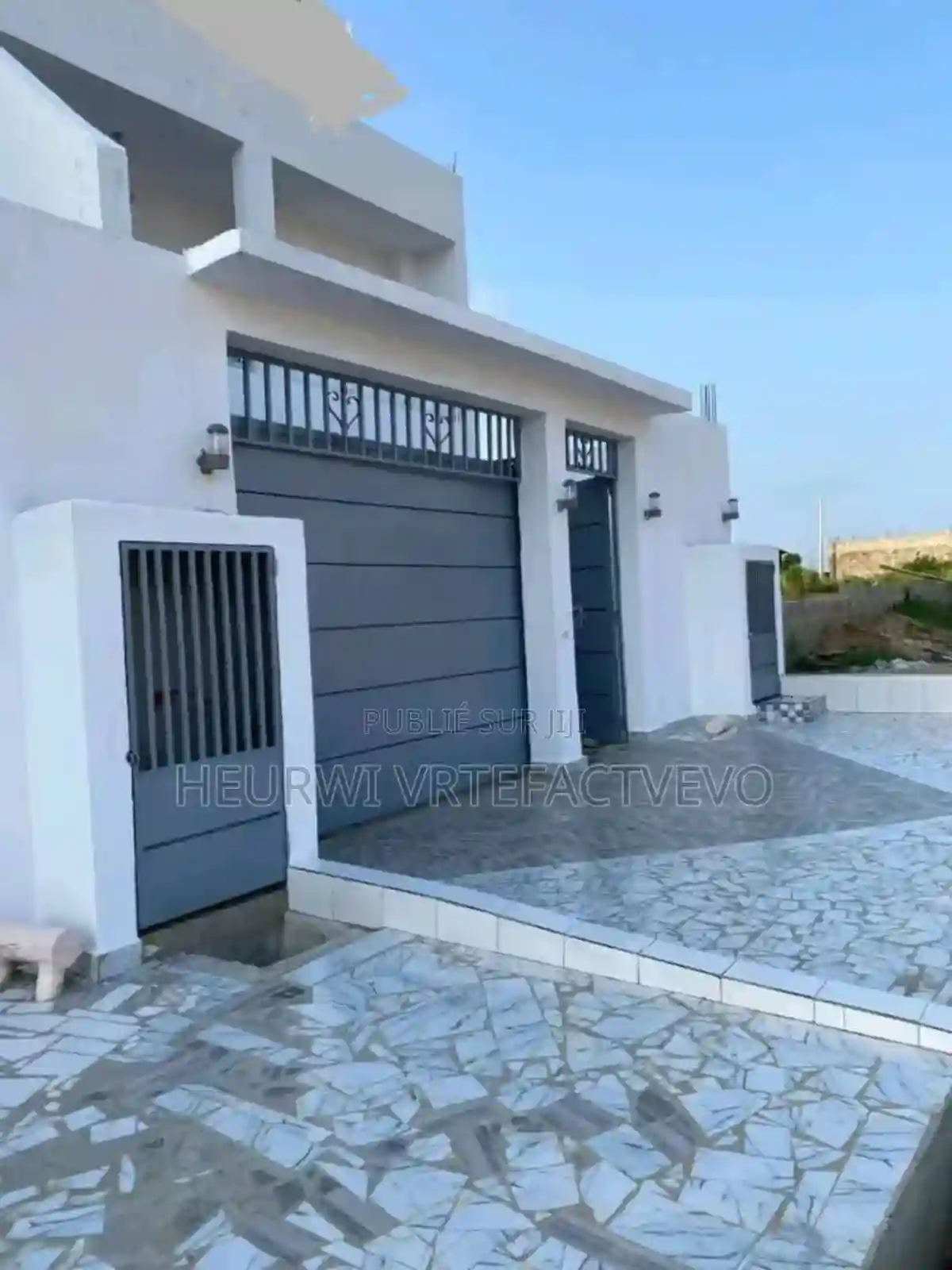 4chbre Duplex Dans Angré 10E Tranche Cocody à Vendre - Vue 7