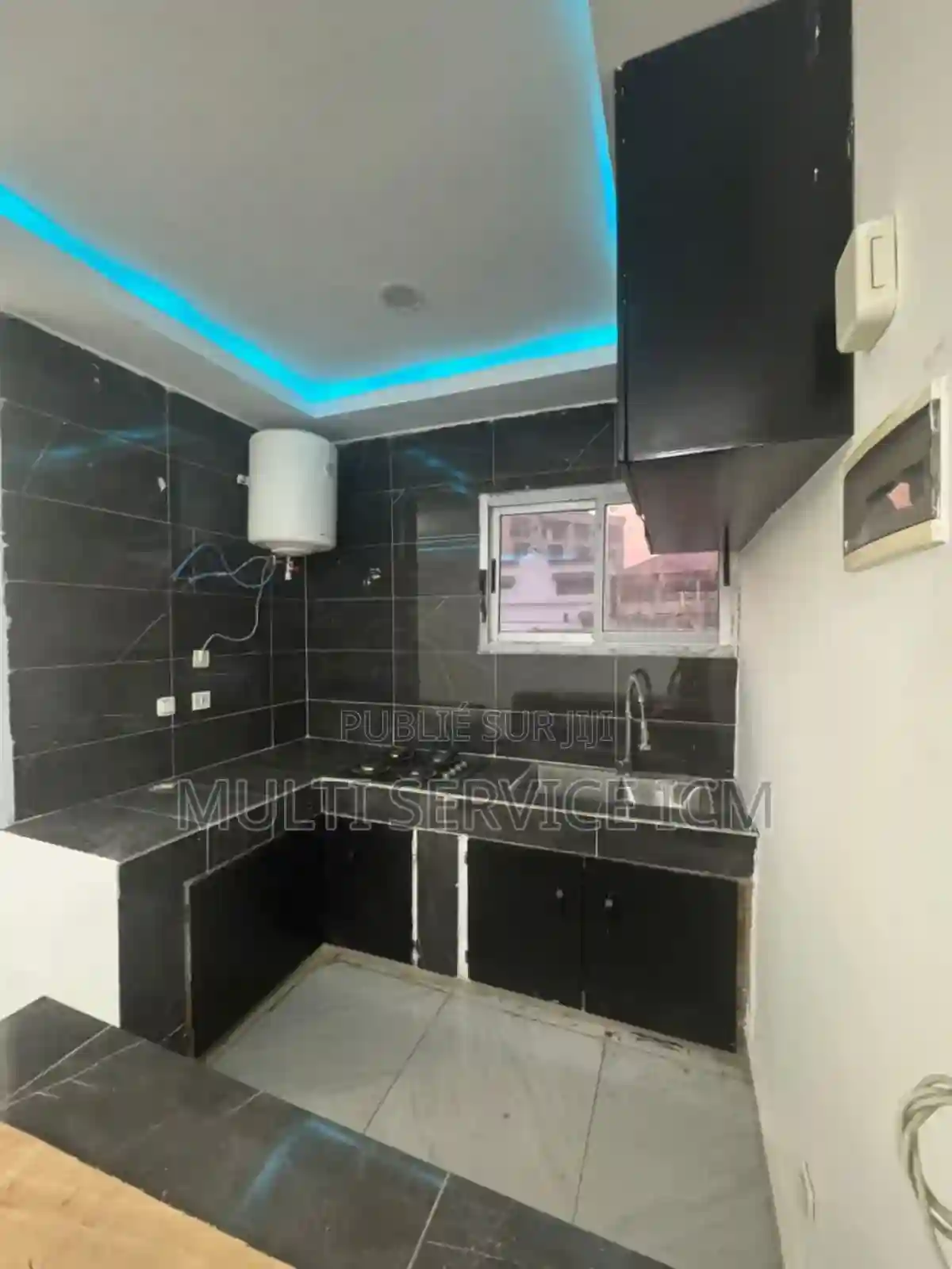 Furnished 6chbre Duplex Dans Ismaël Coulibaly Cocody à Vendre - Vue 1