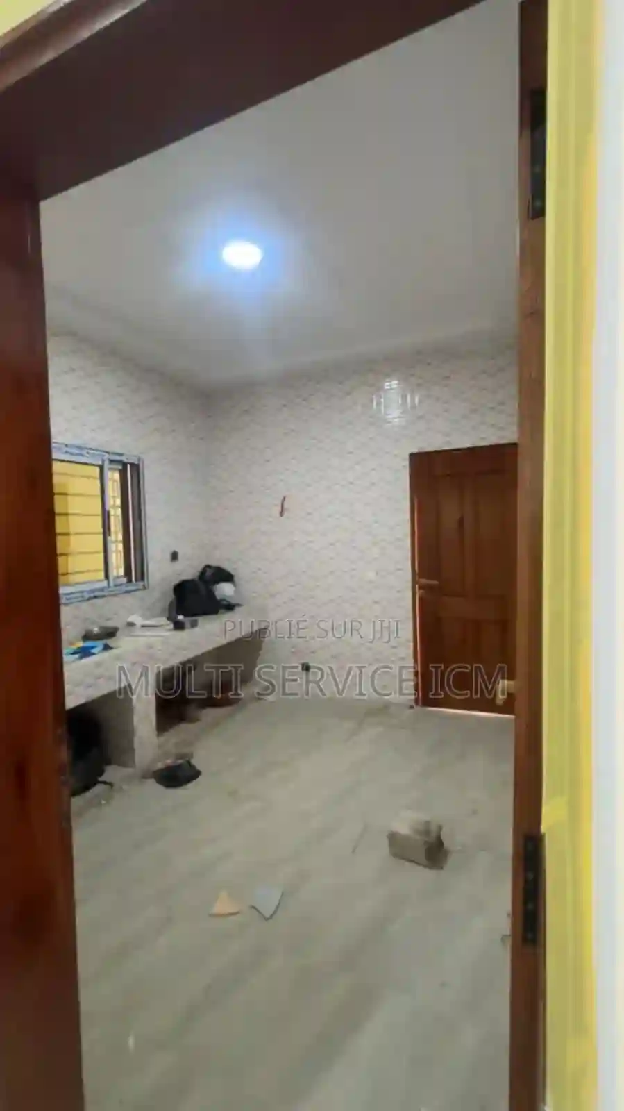 Furnished 6chbre Duplex Dans Ismaël Coulibaly Cocody à Vendre - Vue 3