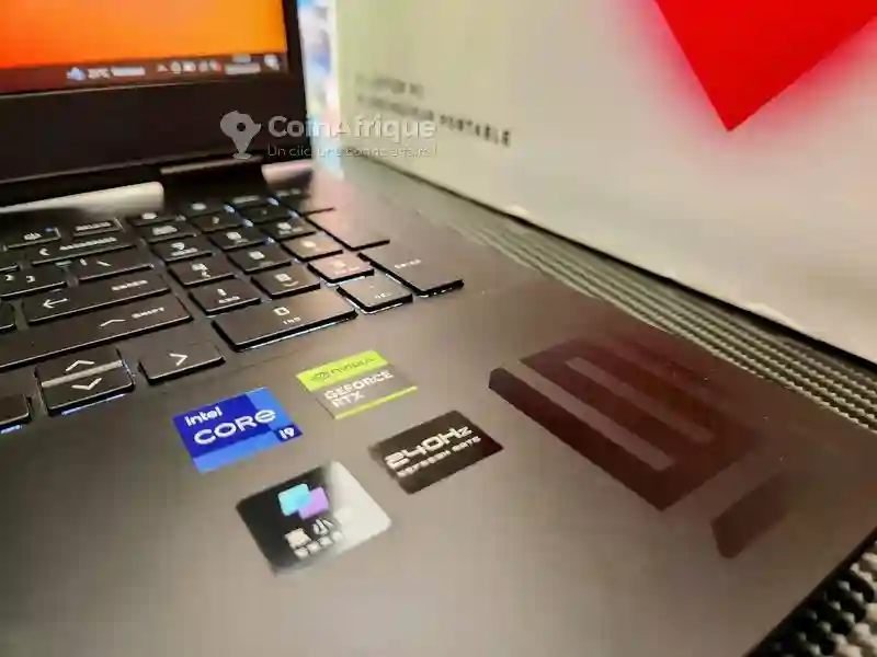 Gamer Omen Core i9 13th gen 16 go ram Nvidia rtx 4060 8 go Dédié - Vue 1