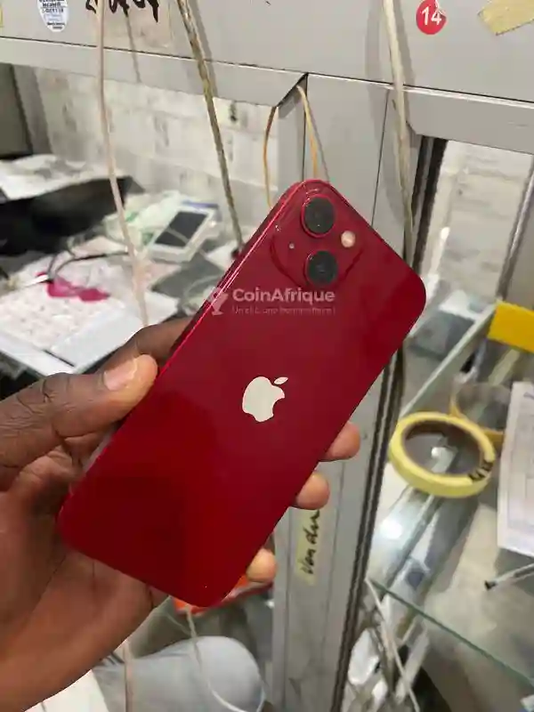 Iphone 13 Simple Rapide - Vue 3