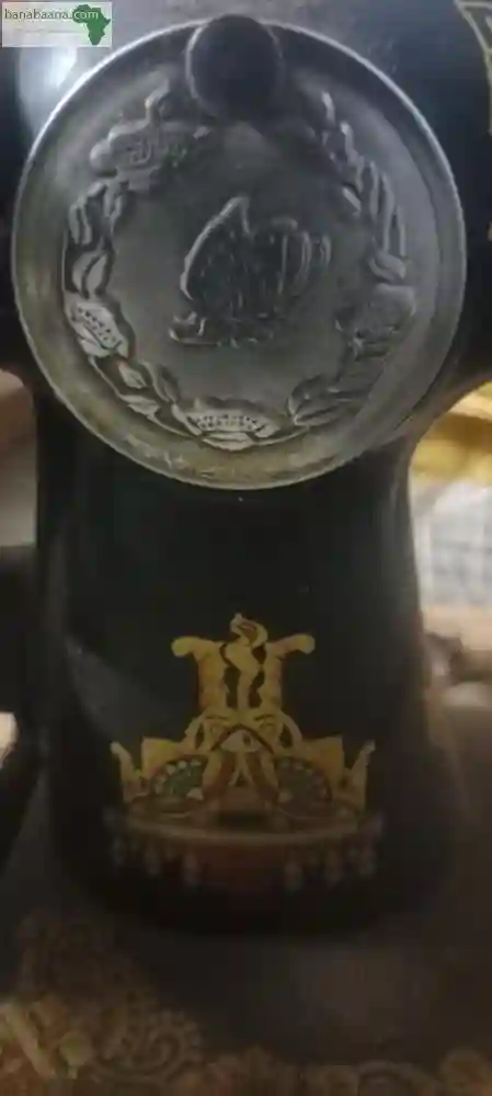 Vente Machine à Coudre Singer - Vue 1