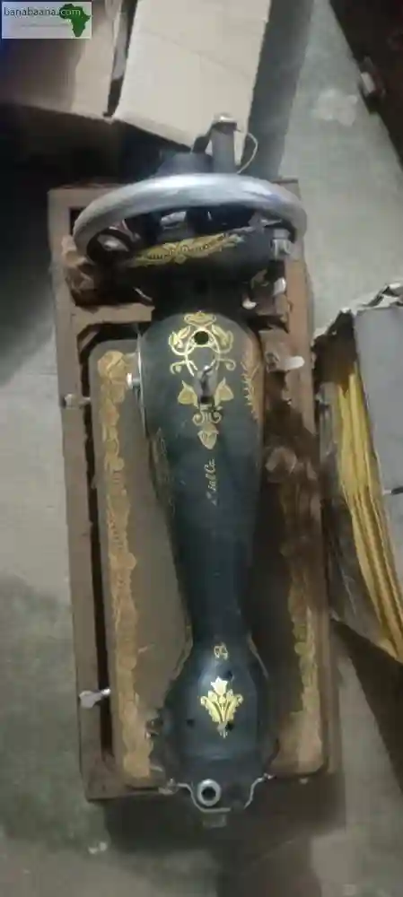 Vente Machine à Coudre Singer - Vue 2